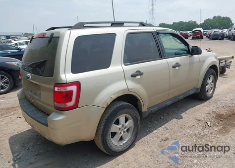 2010 Ford Escape Xlt from USA, damaged, VIN 1FMCU9D71AKA94985